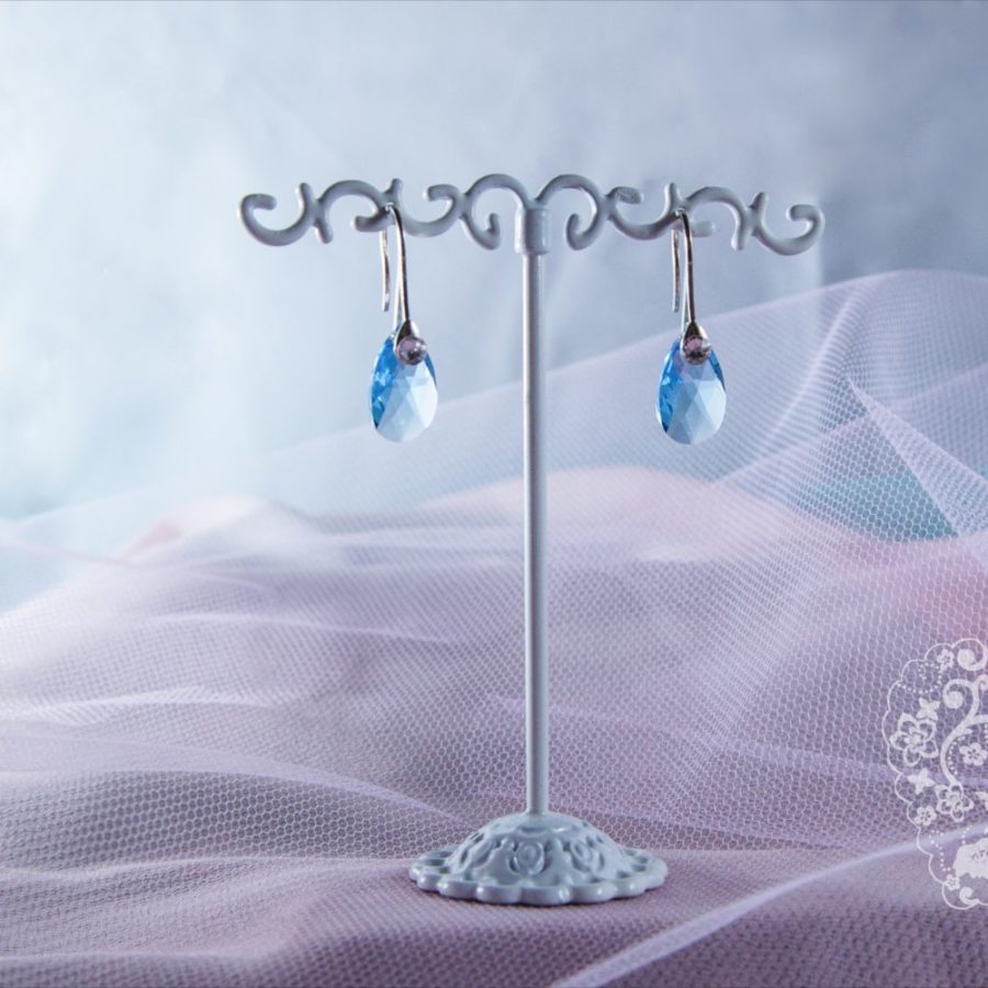 Orecchini con cristalli Swarovski a goccia color azzurro acqua marina - monachelle in argento 925