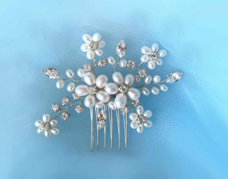 pettinino per capelli da sposa con perle e cristalli Swarovski 01