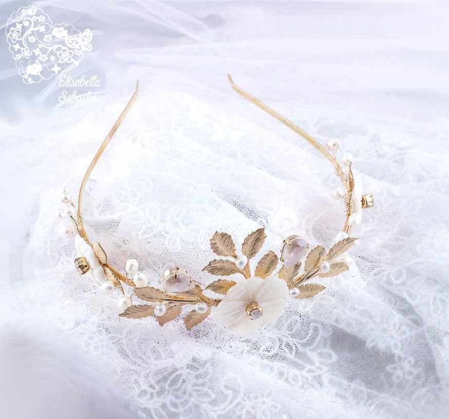 tiara da sposa - diadema con fiori in madreperla e foglie oro